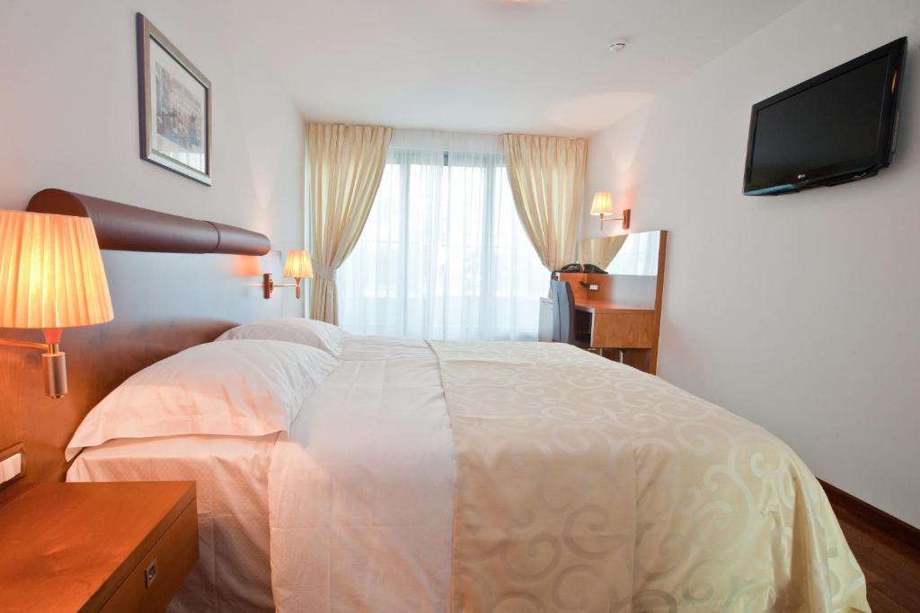 Hotel Croatia Zagreb Oda fotoğraf