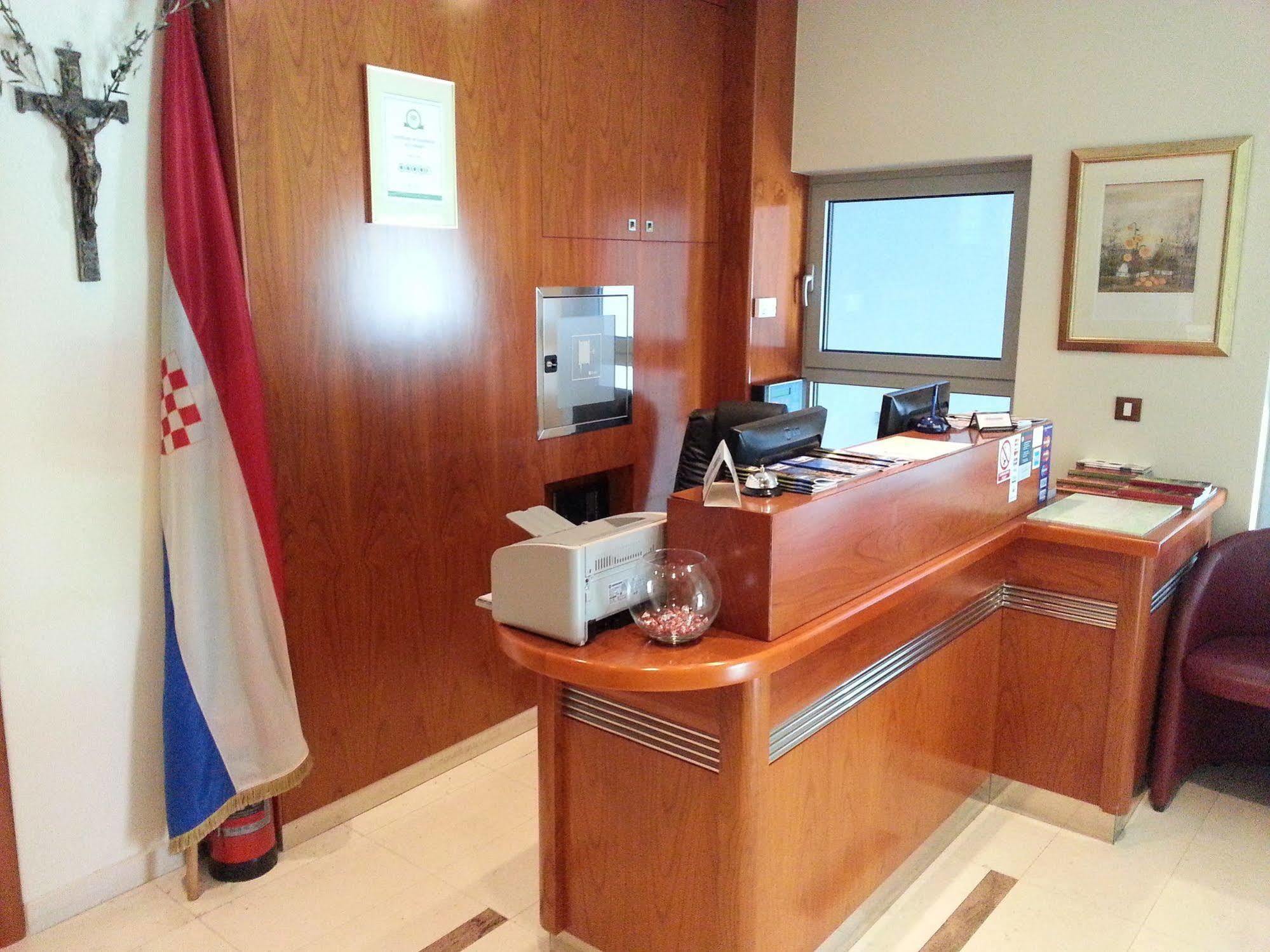 Hotel Croatia Zagreb Dış mekan fotoğraf