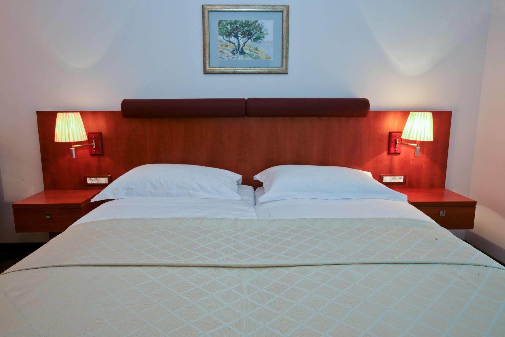 Hotel Croatia Zagreb Dış mekan fotoğraf